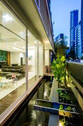 Cairnhill Road (D9), Terrace #461223471